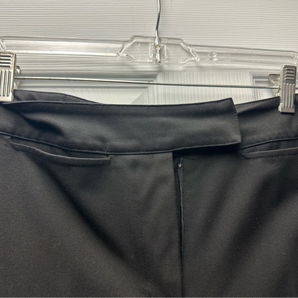 Fibers by Barbara Lesser size 4 straight leg pant 92% poly/3% rayon/5% spandex - Picture 3 of 3